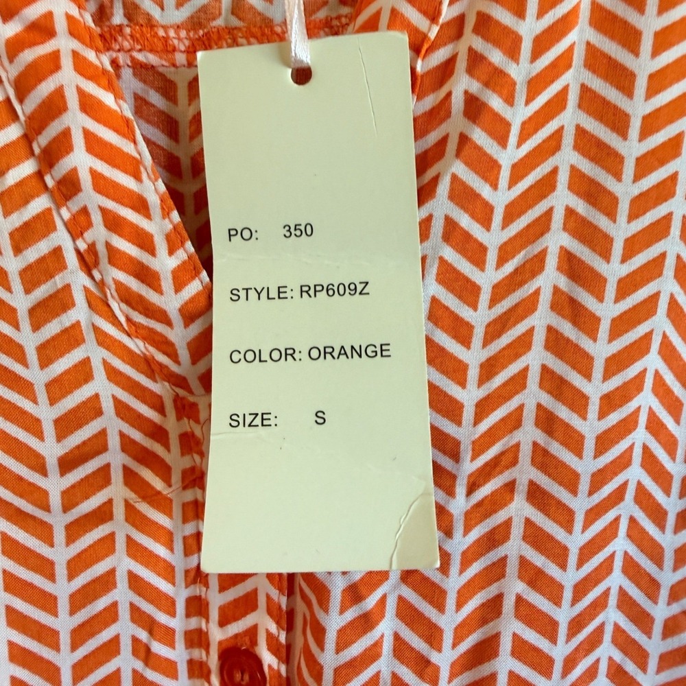 Grand & Greene Sz Small NWT Orange Chevron Tie Front Sleeveless Rayon Blouse - Picture 4 of 9